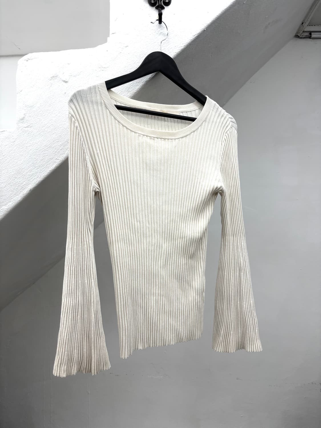 Ribbed flare arm long sleeve  상품이미지5
