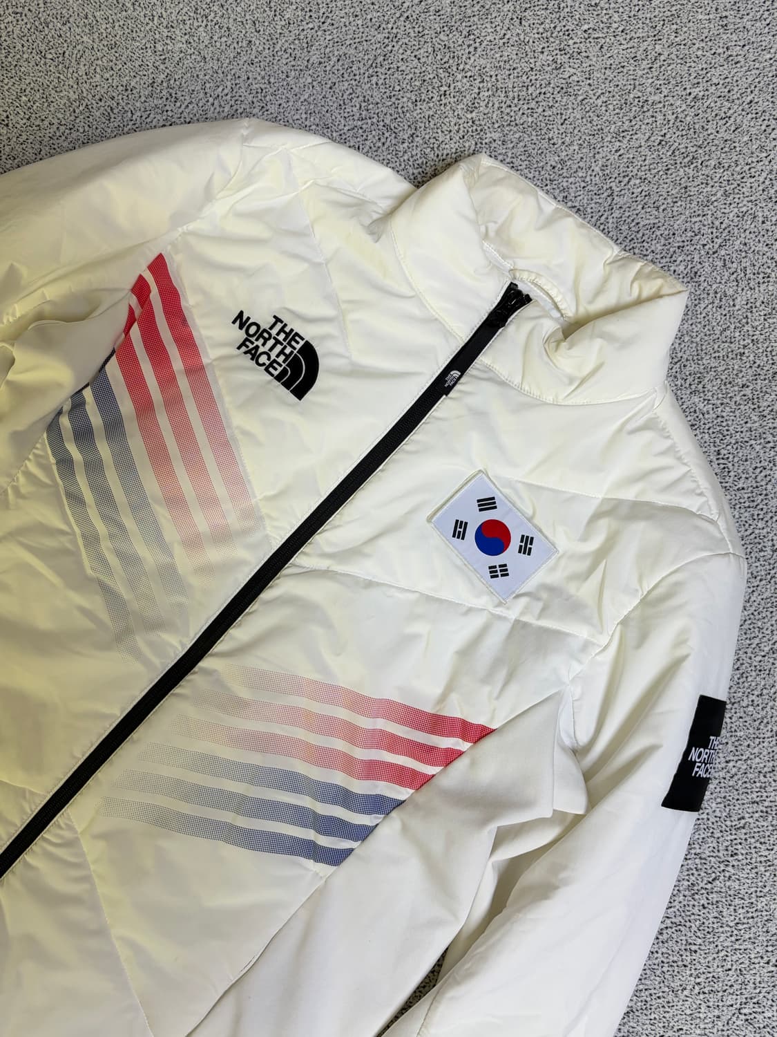 노스페이스 팀코리아 국대 경량패딩 L 100 상품이미지1