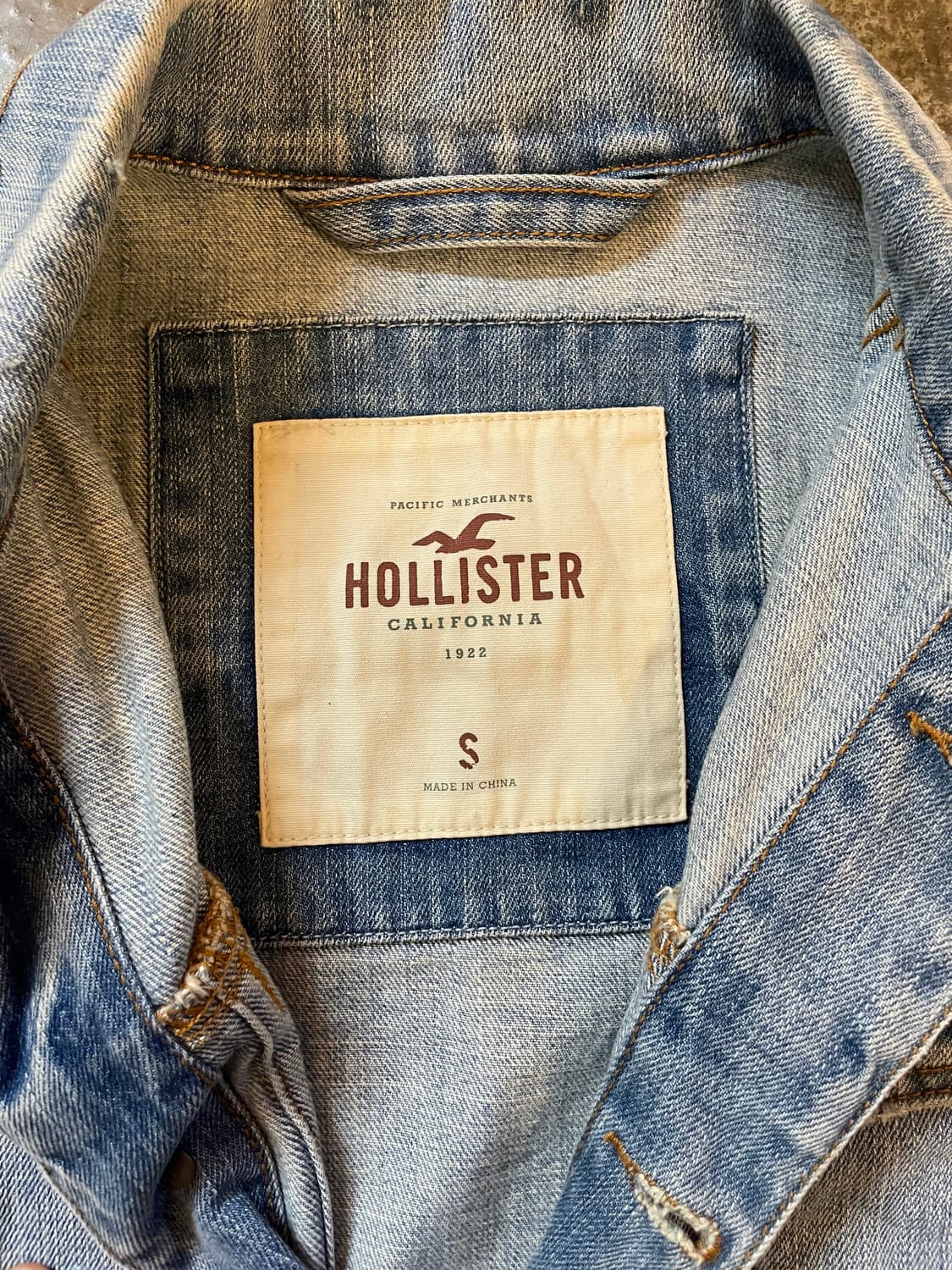 홀리스터 y2k 데미지 연청 트러커 상품이미지5