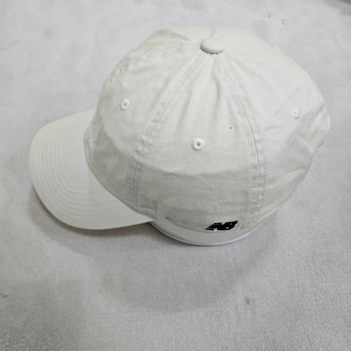 F 뉴발란스 6패널 리니어 로고 볼캡 0402Y 상품이미지2