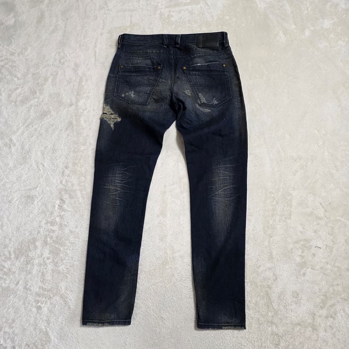 (32)Diesel 디젤 데미지 워싱 데님 팬츠 상품이미지4