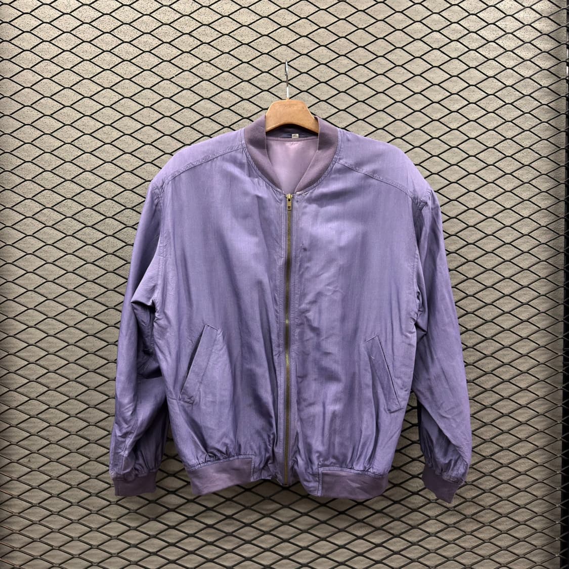 EURO VINTAGE 실크 봄버자켓 소프트터치 워시드 디테일 퍼플 상품이미지2