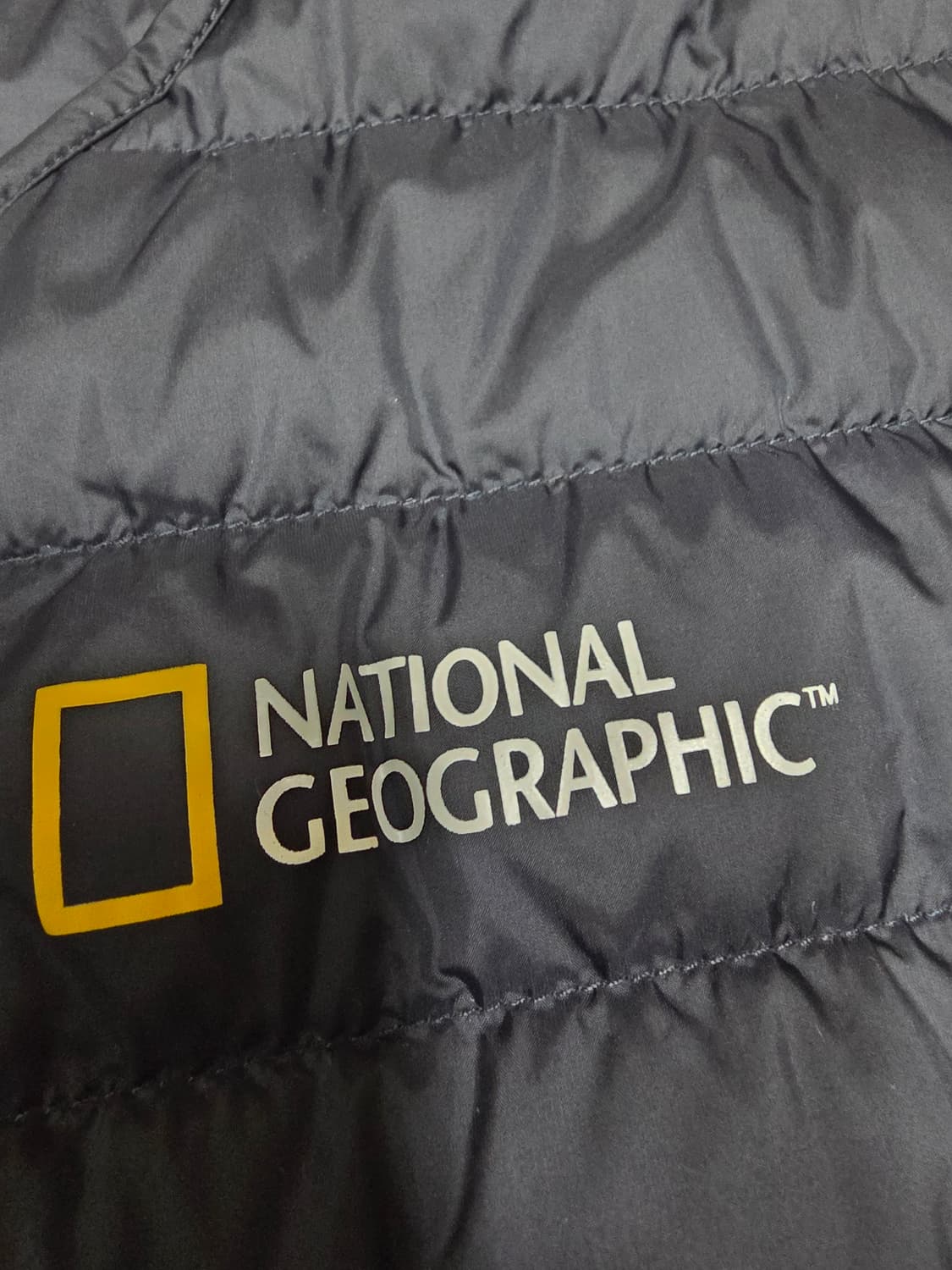 내셔널지오그래픽 구스다운 베스트 거의새거 상품이미지4