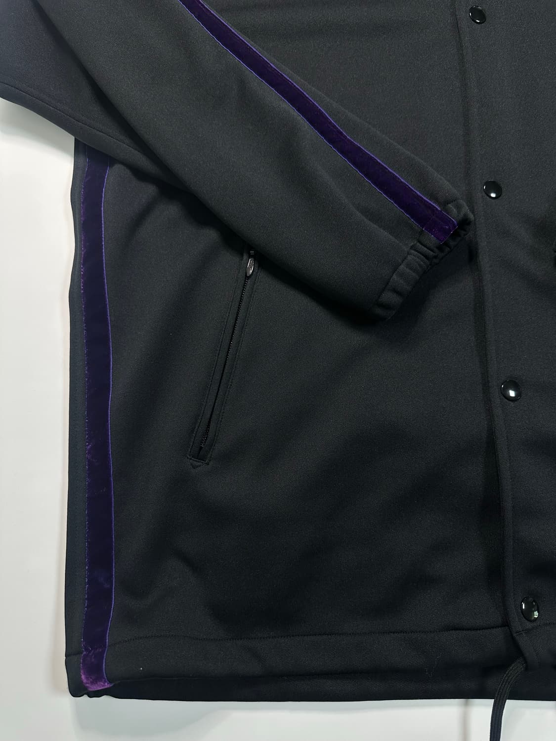 니들스 블랙 코치자켓 상품이미지4