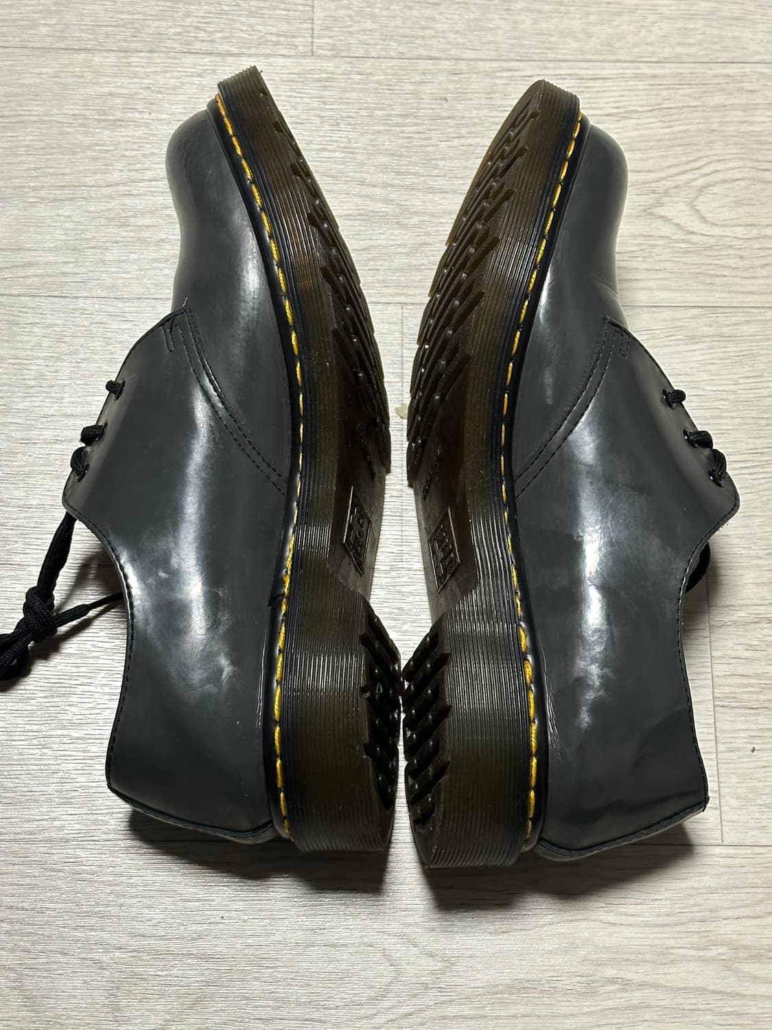 닥터마틴 1461W 스무스 그레이 260 uk7 상품이미지3