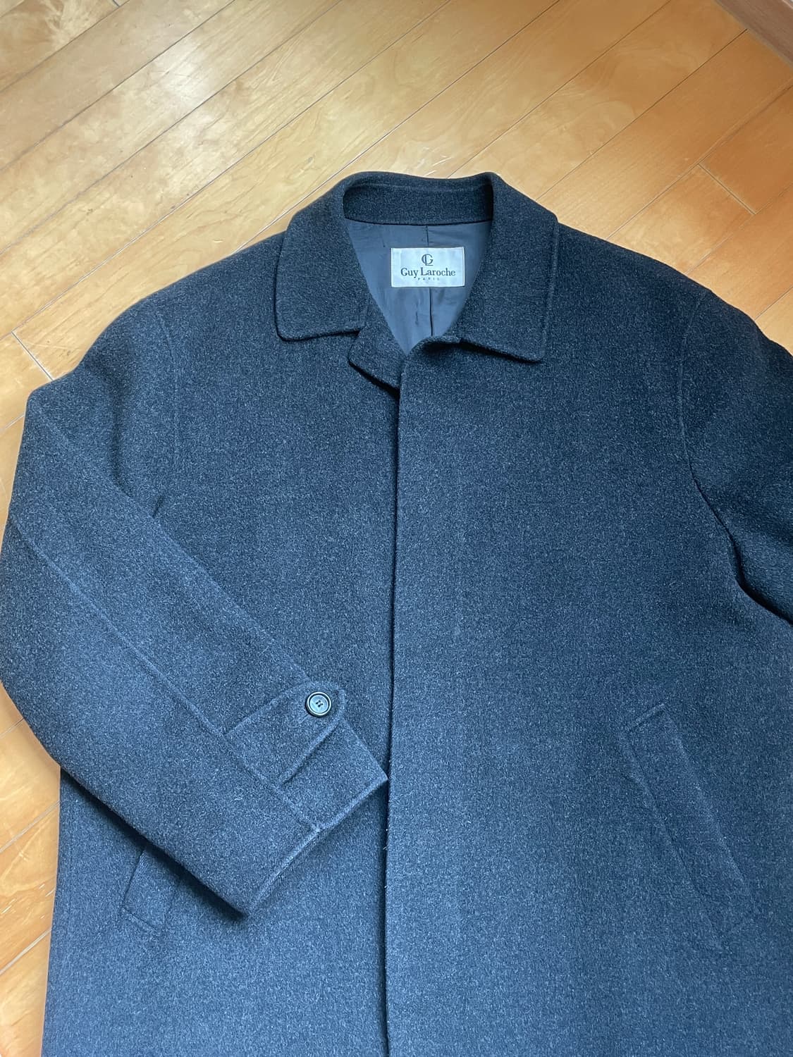 Guy Laroche 남성 차콜 모직 코트 상품이미지3