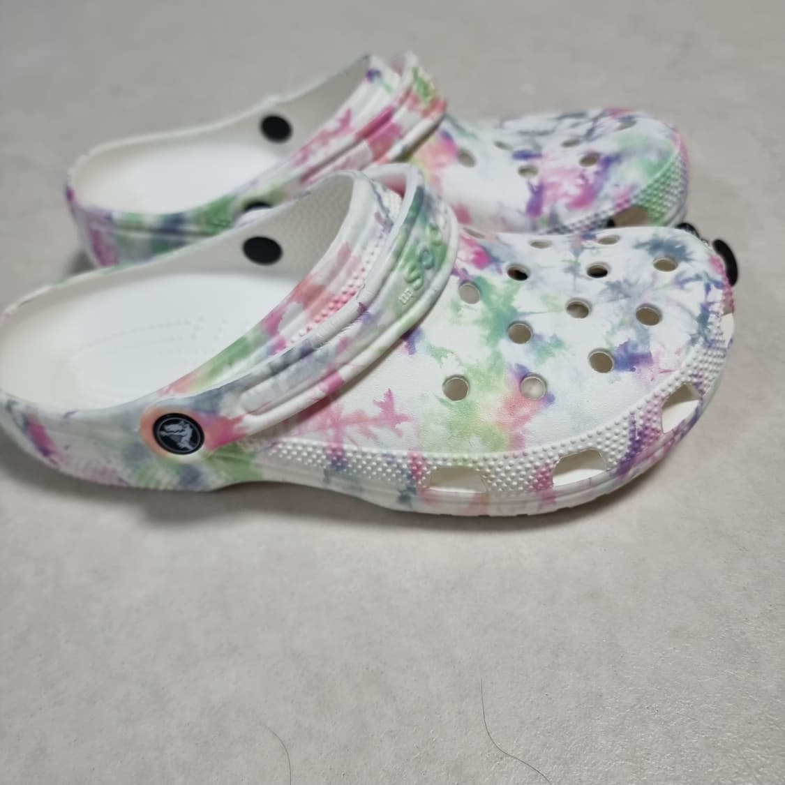 크록스 타이다이 클로그 상품이미지4