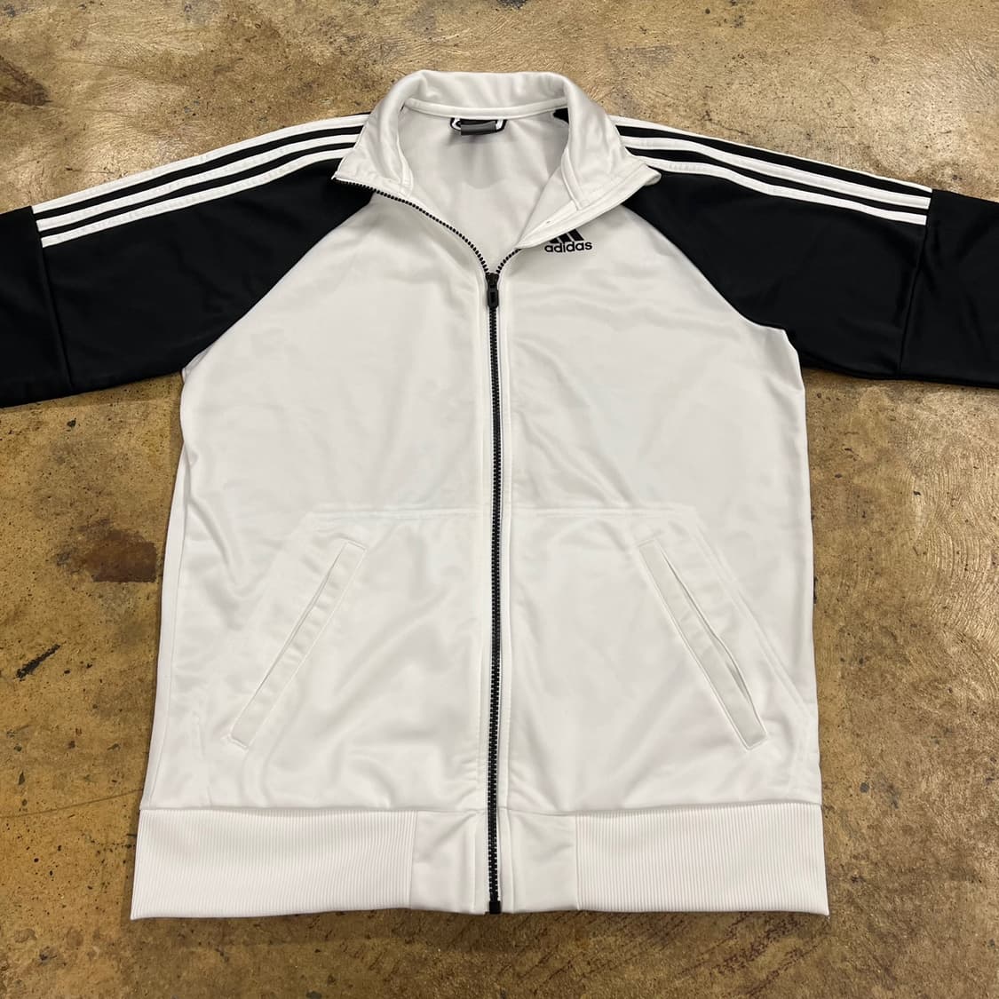 아디다스 흰검 화이트 블랙 져지 트랙탑  상품이미지3