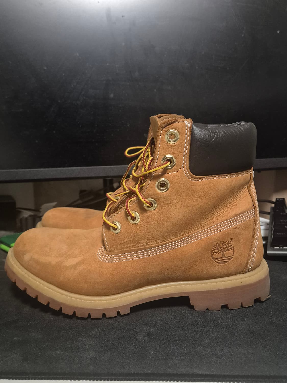 팀버랜드 6인치 프리미엄 부츠 240 상품이미지2