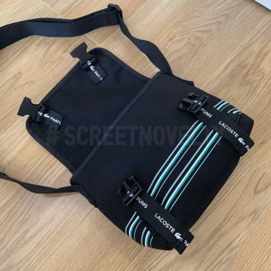  라코스테 퍼퓸 크로스바디백 메신저백 블랙 상품이미지3