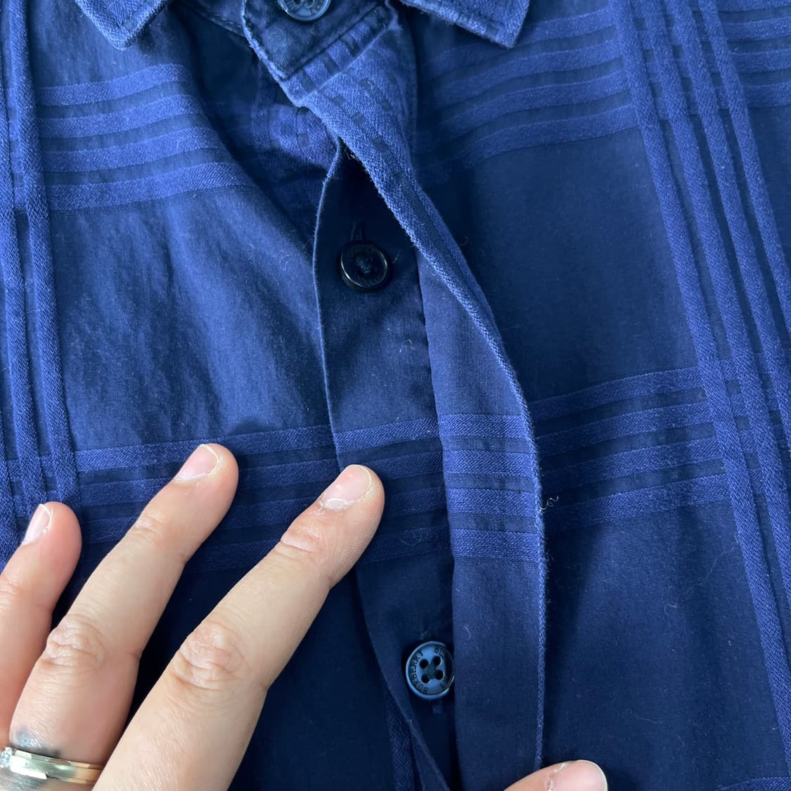 100 버버리 기마로고 체크 패턴 셔츠  상품이미지5