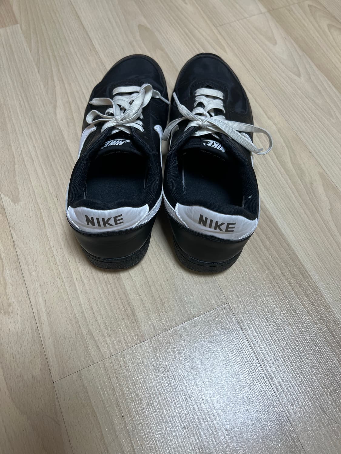 나이키 필드 제너럴 82 SP 블랙 앤 화이트 (285) 상품이미지4