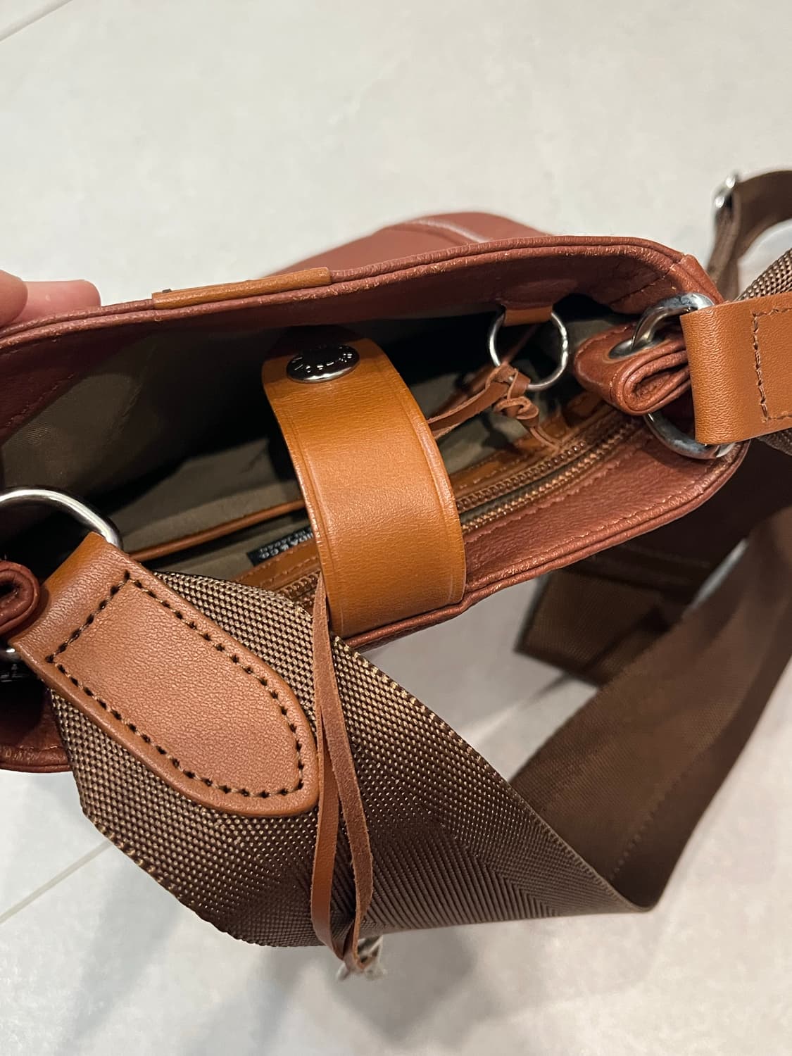 포터 시스코 레더 숄더 크로스백 브라운 상품이미지5