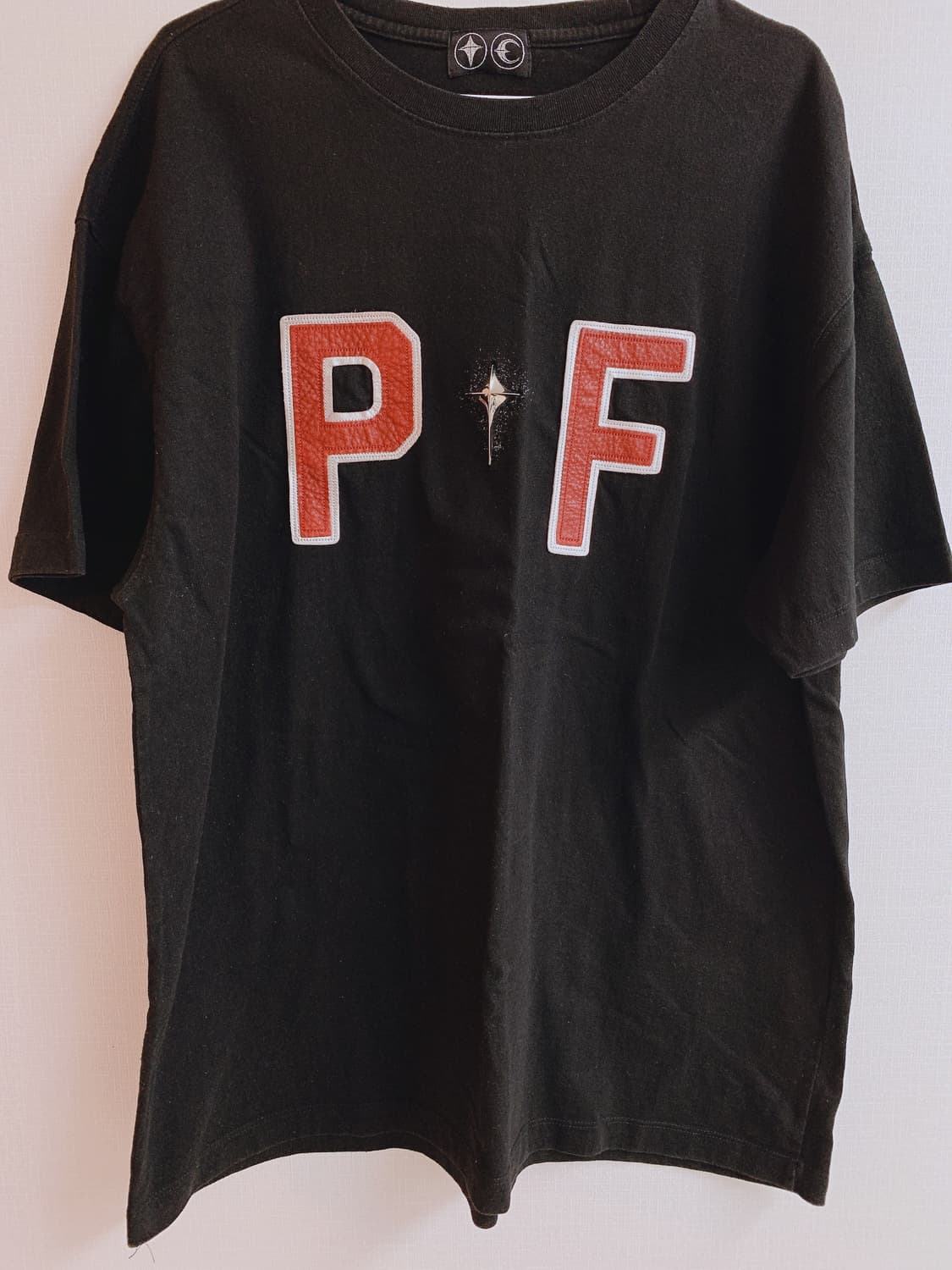 떠그클럽 x pf 콜라보 반팔티 상품이미지3