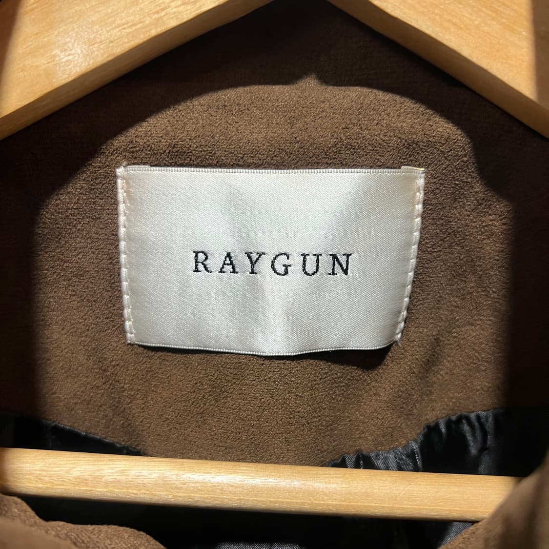 Raygun 스웨이드 봄버 자켓 브라운 상품이미지3