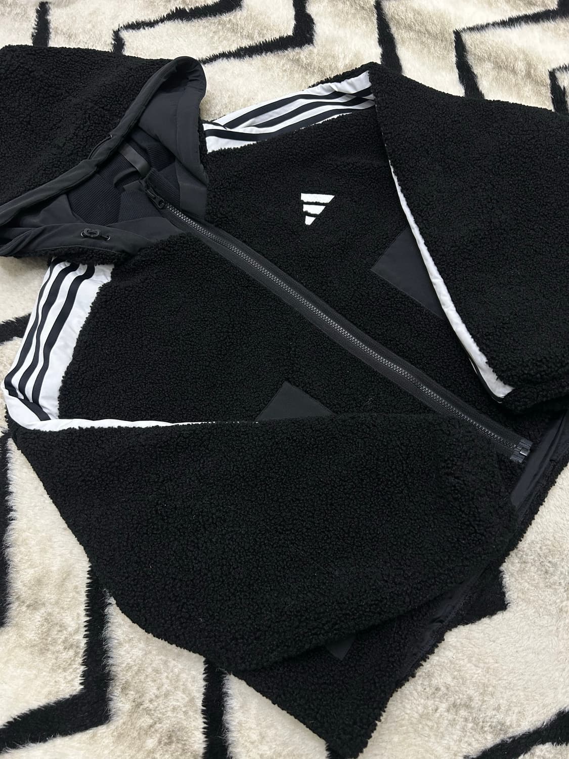 [M]아디다스 숏 플리스 후드자켓/블랙 상품이미지3