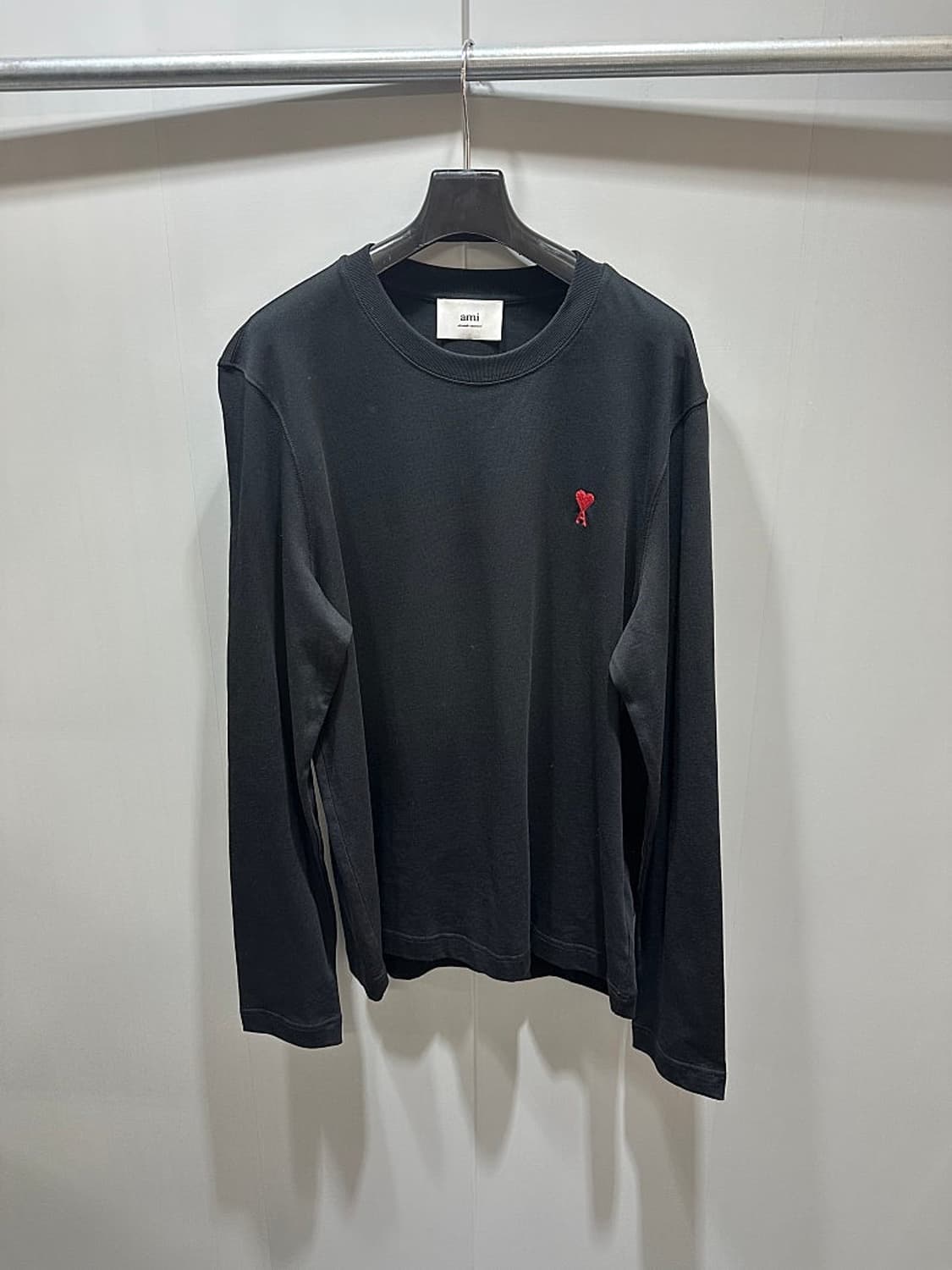 (정품/새상품) 아미 남성 블랙 하트 로고 롱슬리브 상품이미지1