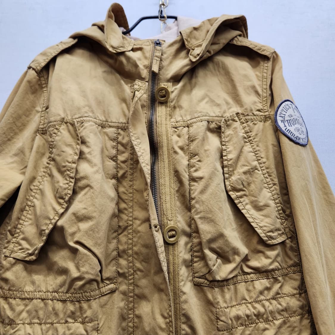 써스데이아일랜드 로고와펜 내피분리 후드야상S(M) 상품이미지2