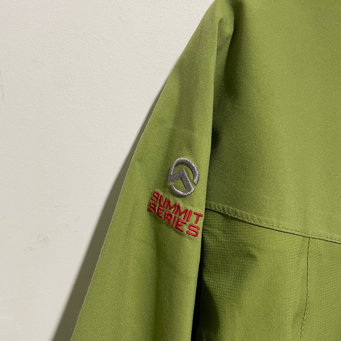 노스페이스 고어택스 자켓 그린 상품이미지4