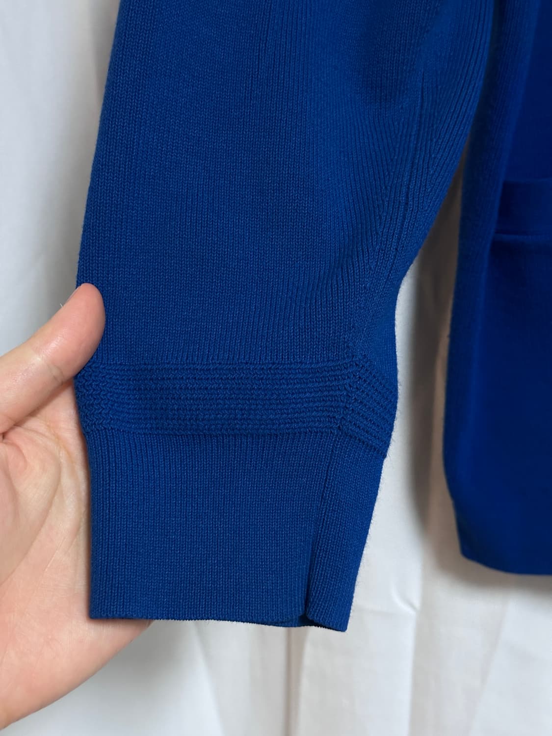 유니클로U 블루 브이넥 가디건 L사이즈 상품이미지3