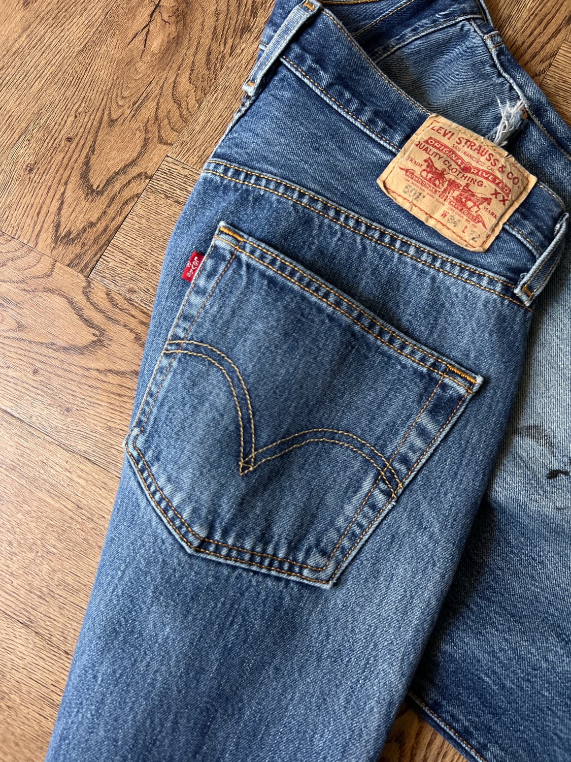 [34]00's 리바이스 501 더티 페이딩 스트레이트 데님 팬츠 상품이미지7