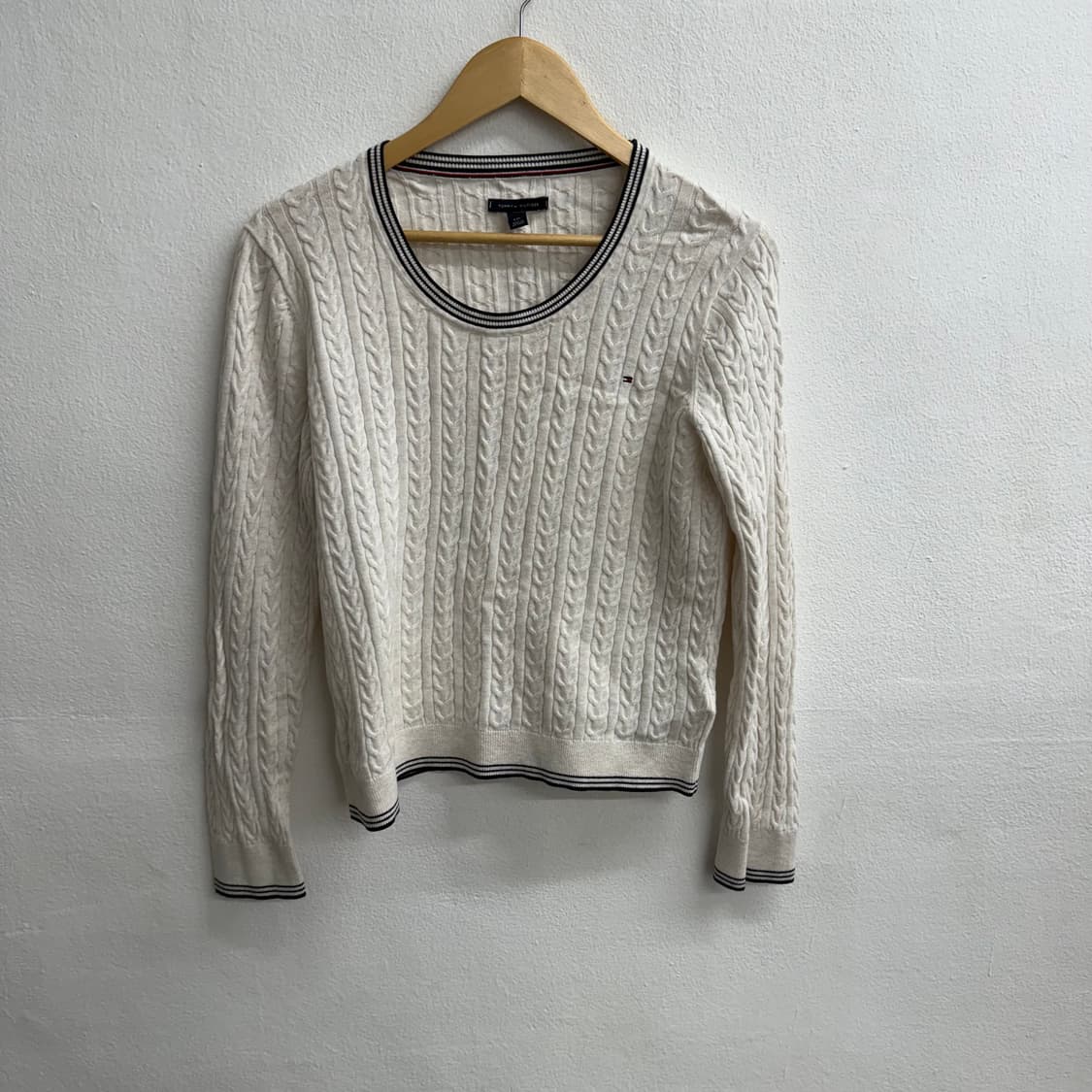 타미힐피거 아이보리 케이블 니트 L 상품이미지1