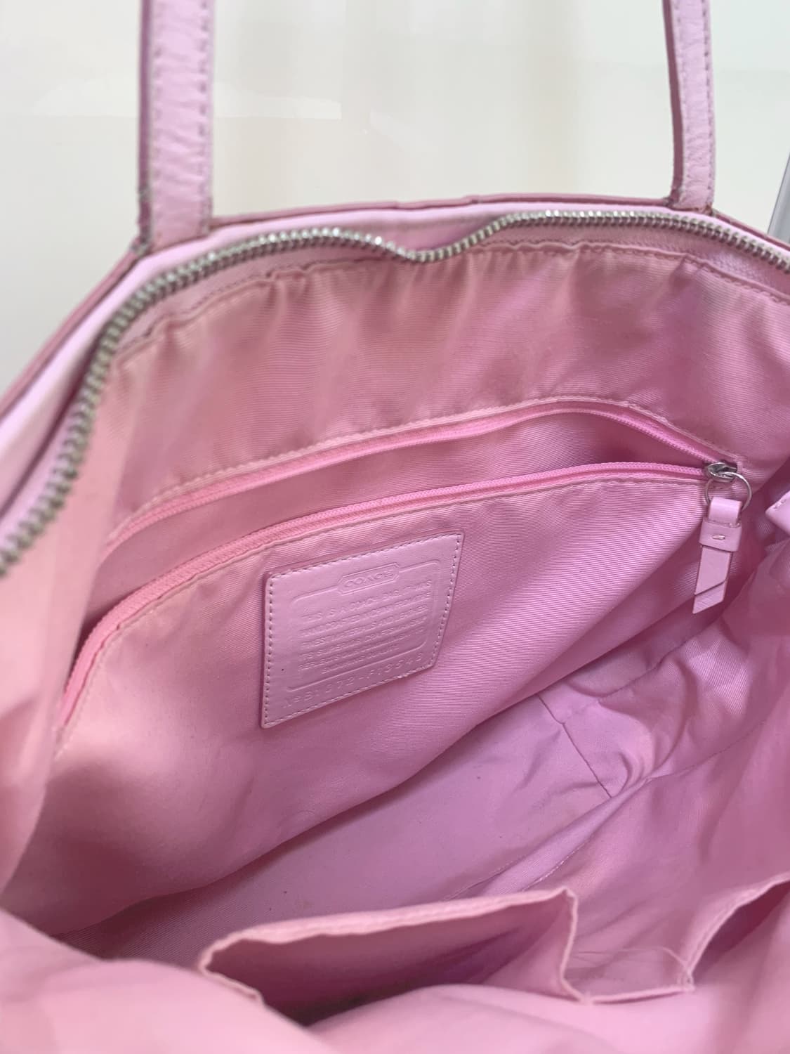 Coach 코치 핑크숄더백 상품이미지4