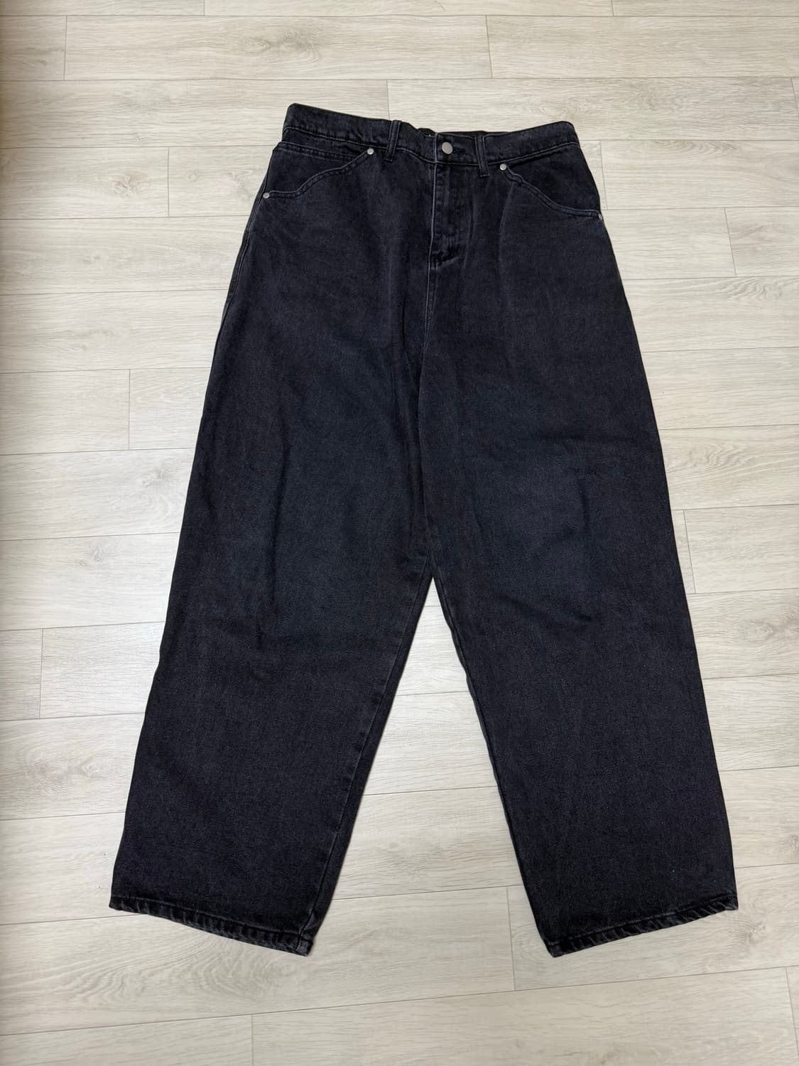 스웨이드 CONTOUR POCKET DENIM [BLACK] 상품이미지2
