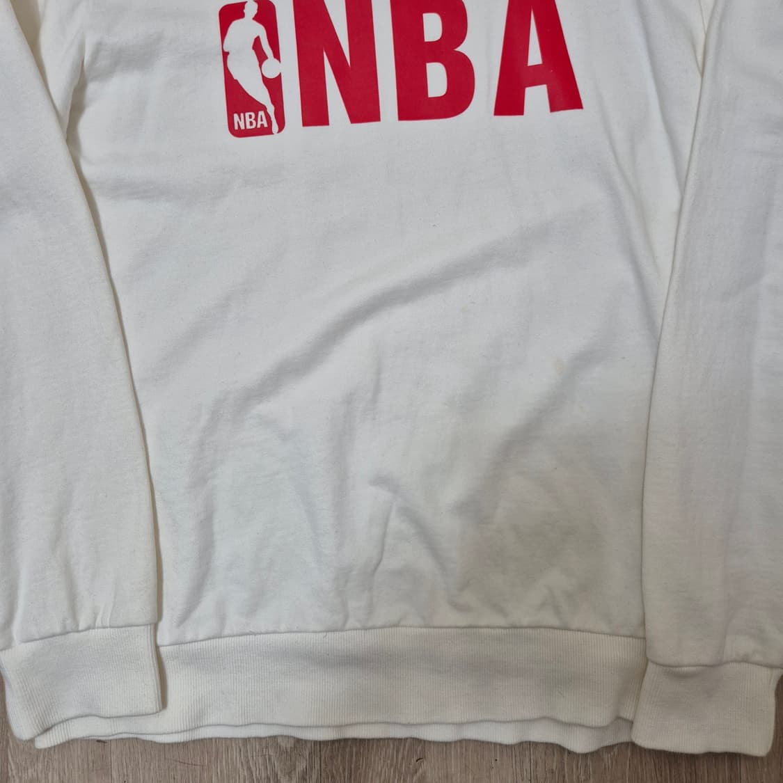 NBA 로고 화이트 맨투맨 상품이미지3