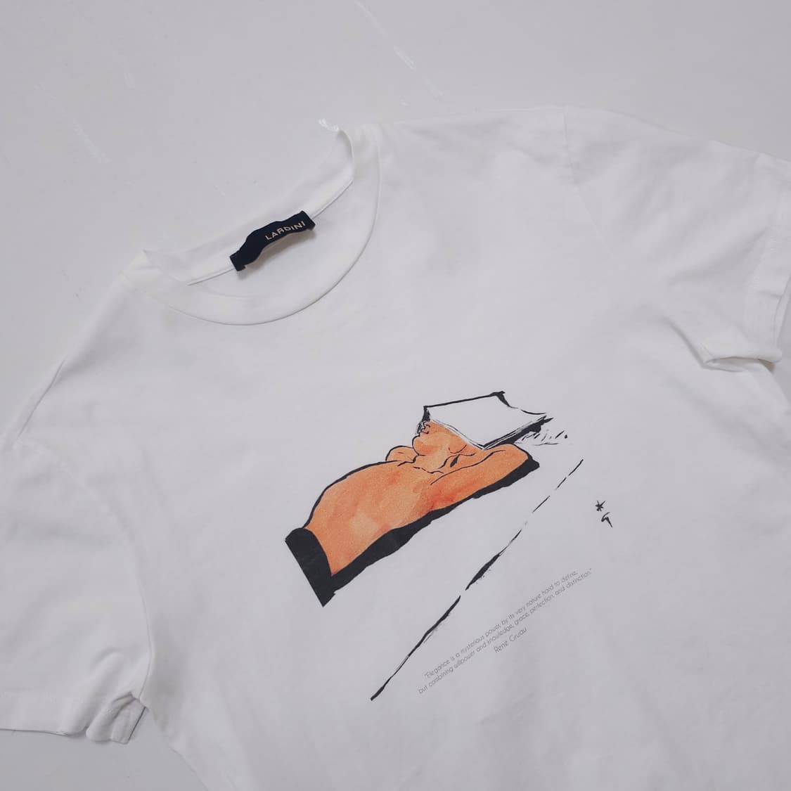 라르디니 프린팅 반팔티 상품이미지2