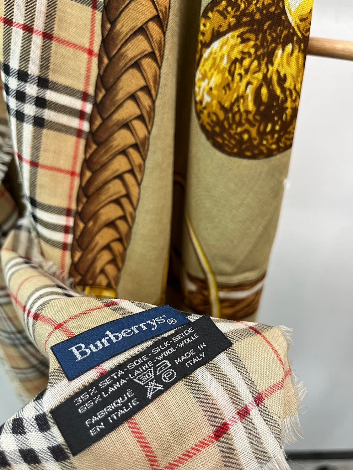 버버리스 실크 스카프  상품이미지5