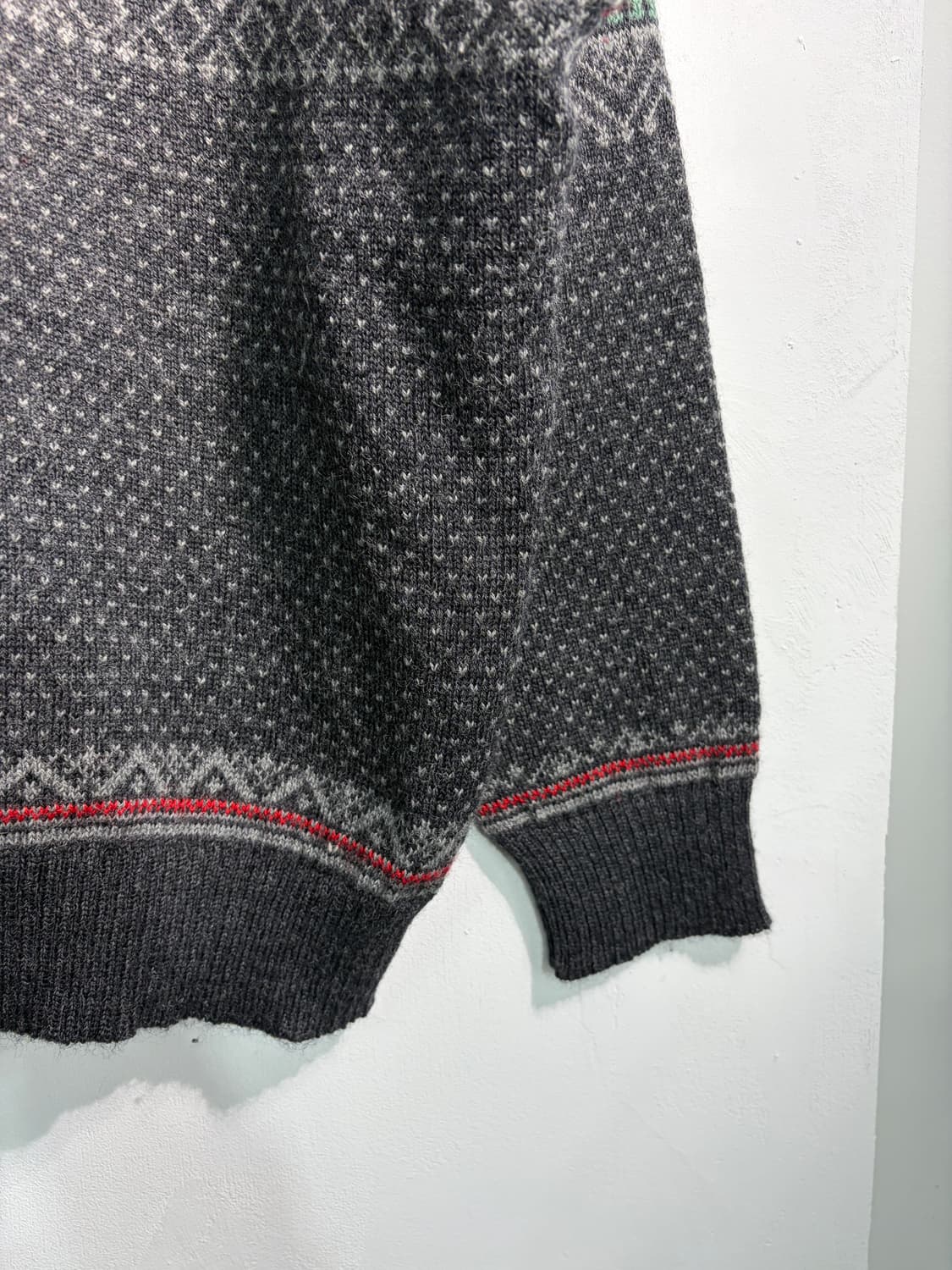 [L] Dale of norway 데일오브노르웨이 반집업 니트 울100% 상품이미지10