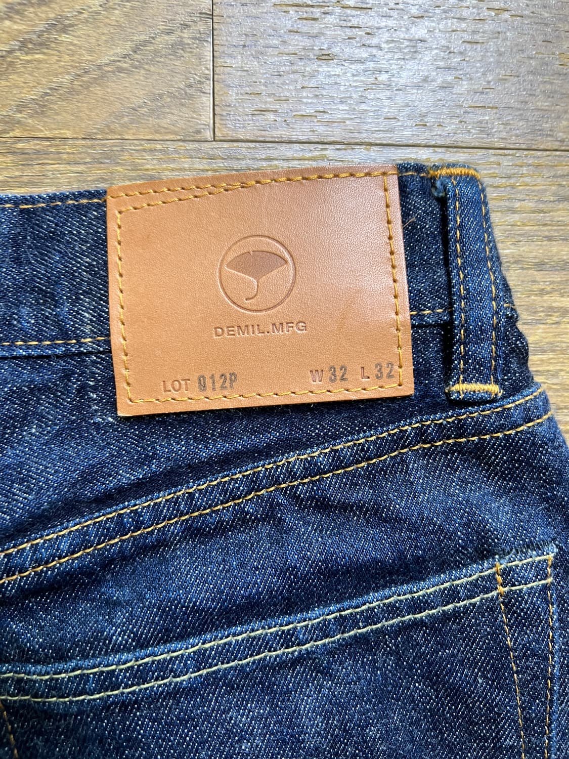 데밀 012p 32사이즈 구 은행입 탭 팝니다 상품이미지3