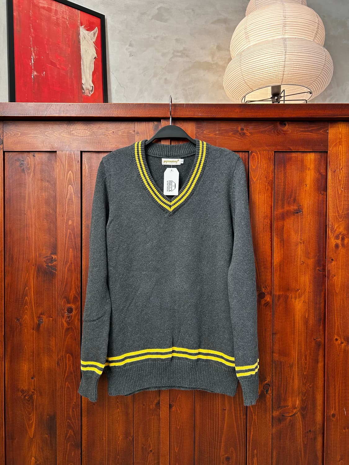 옐로브이넥 상품이미지1