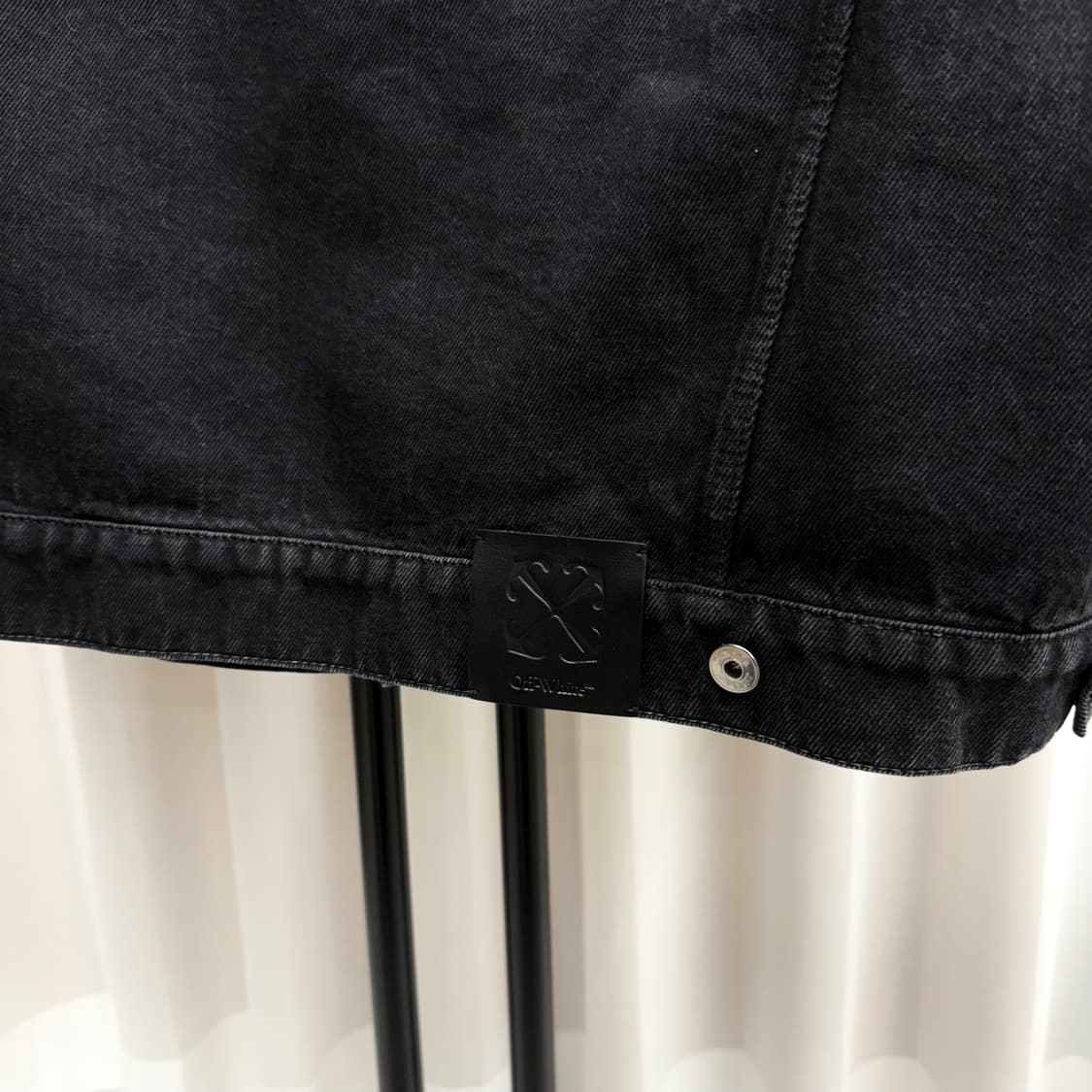 [백화점판/M] 24SS 오프화이트 패치워크 후드 데님 자켓 상품이미지7