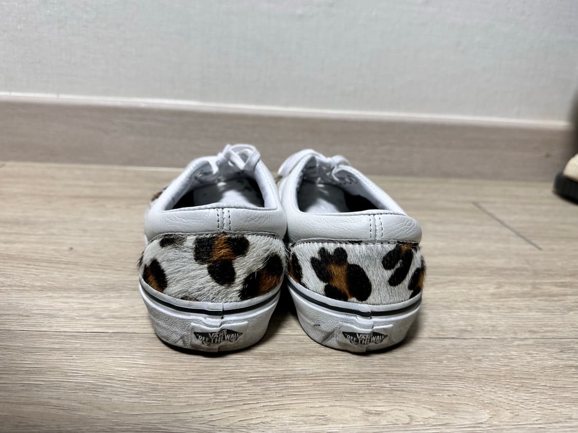 반스 에라 레오파드 송치 스니커즈 (285) 상품이미지2