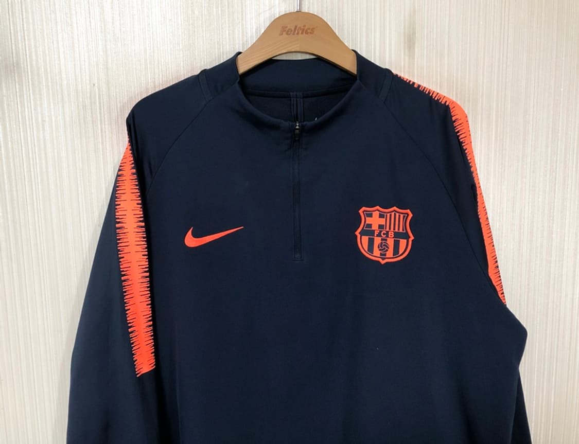 나이키 17-18 FC바르셀로나 어센틱 스쿼드드릴탑 XL(110) 상품이미지2