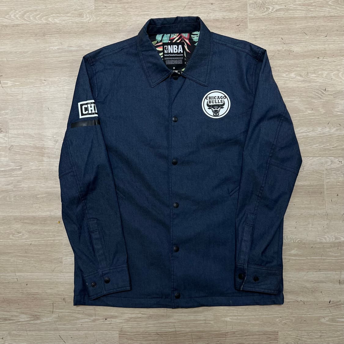 NBA 시카고 불스 그래픽 와펜 농구복 코치자켓 [네이비] M/95 상품이미지1