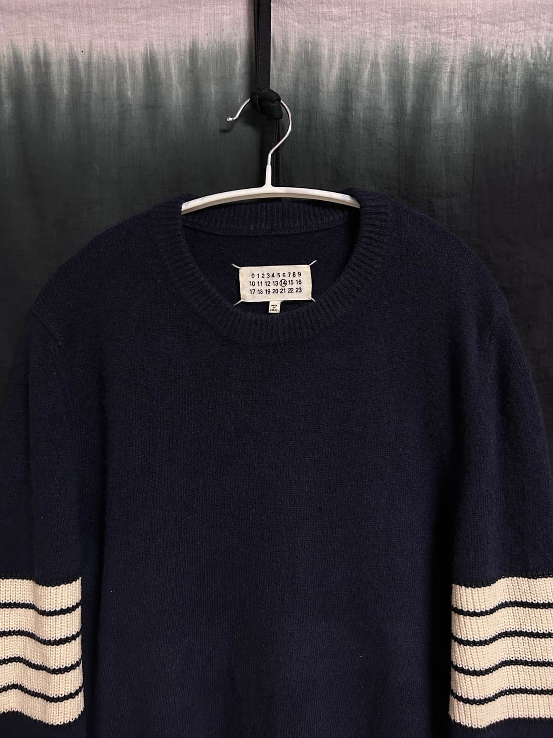 마르지엘라 네이비 스티치 니트 상품이미지2