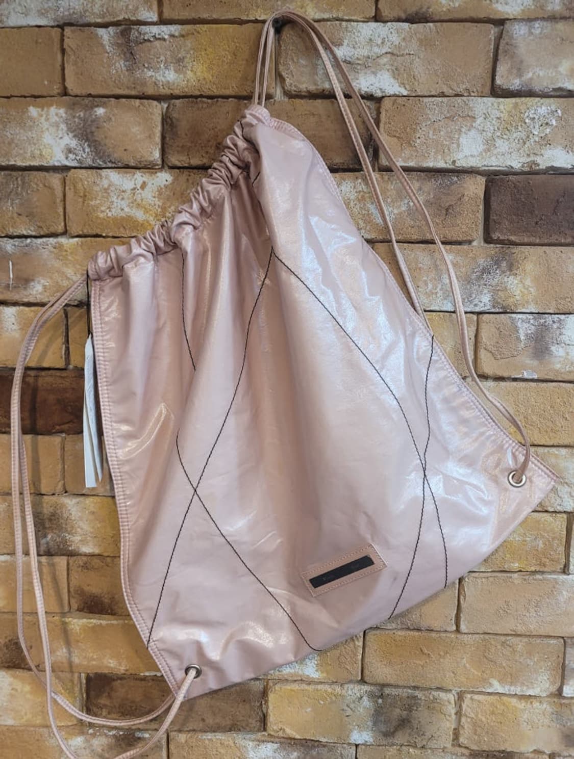 마땡킴 핑크 글로시 스트링 백팩 상품이미지2