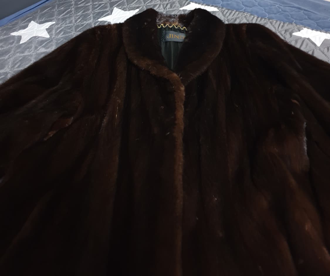 진도 블랙그라마 휘메일 밍크 롱코트 (77~88) 상품이미지2