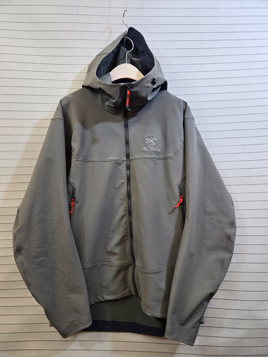 아크테릭스 감마 LT소프트쉘 자켓 그레이 상품이미지1