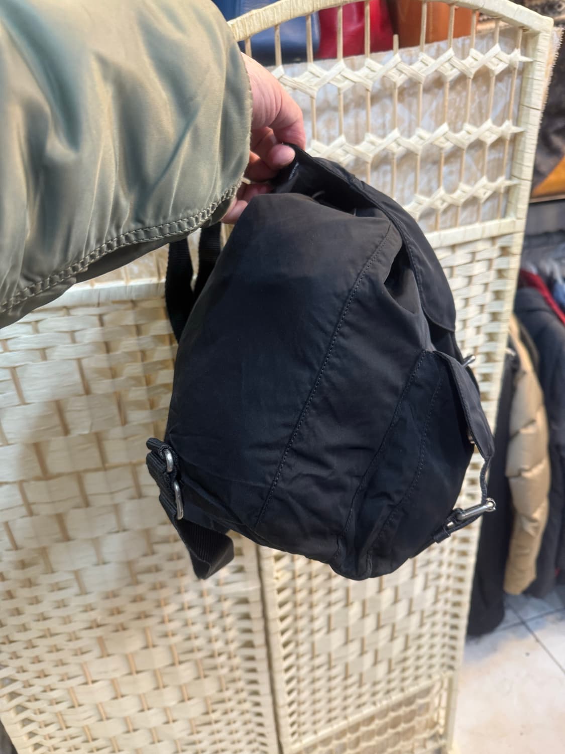 정품 프라다 나일론 백팩 팝니다 상품이미지5