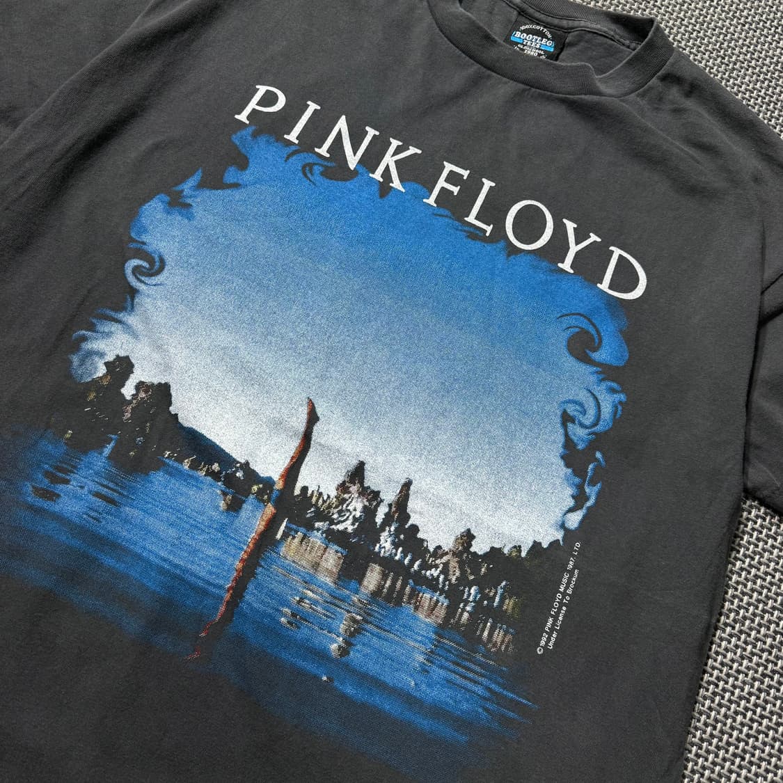 새상품) 핑크플로이드 락밴드 프린팅 티셔츠 (L/XL) 상품이미지6