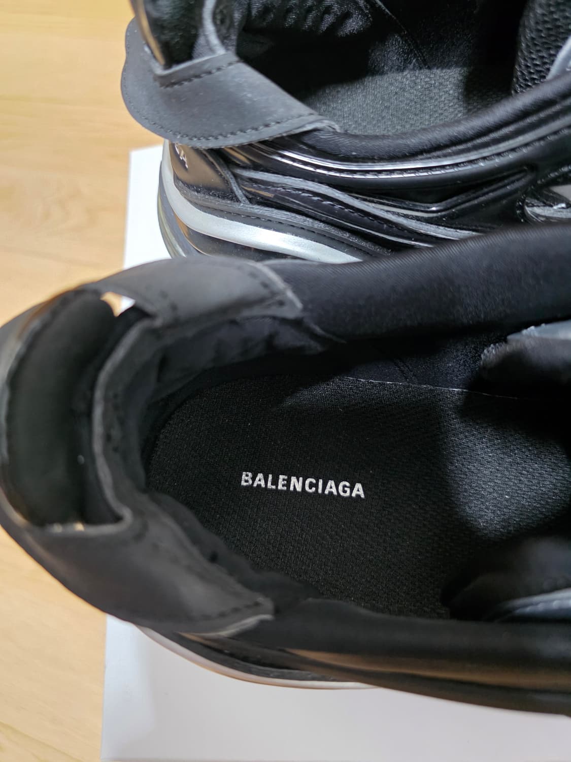 발렌시아가 타이렉스 실버 상품이미지4