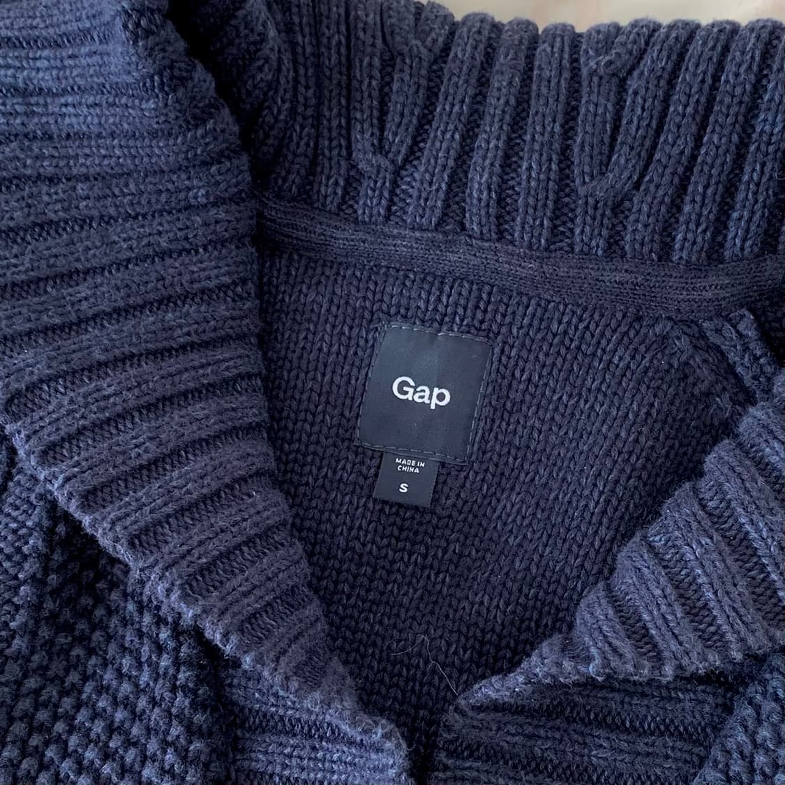 GAP 네이비 숄카라 가디건 상품이미지4