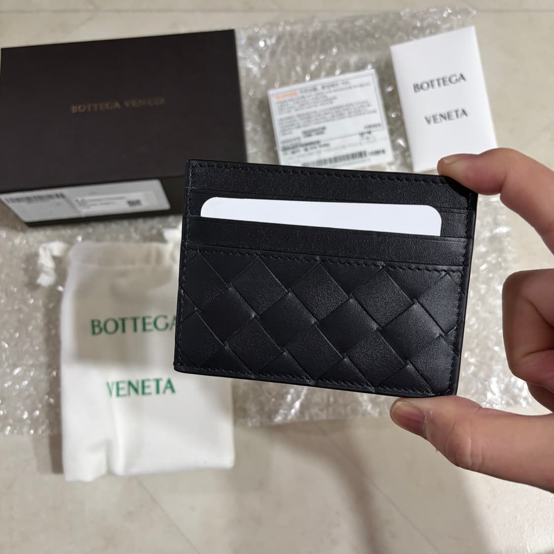 [새상품]보테가베네타 인트레치아토 카드지갑 미드나잇블루 현대백화점 상품이미지1