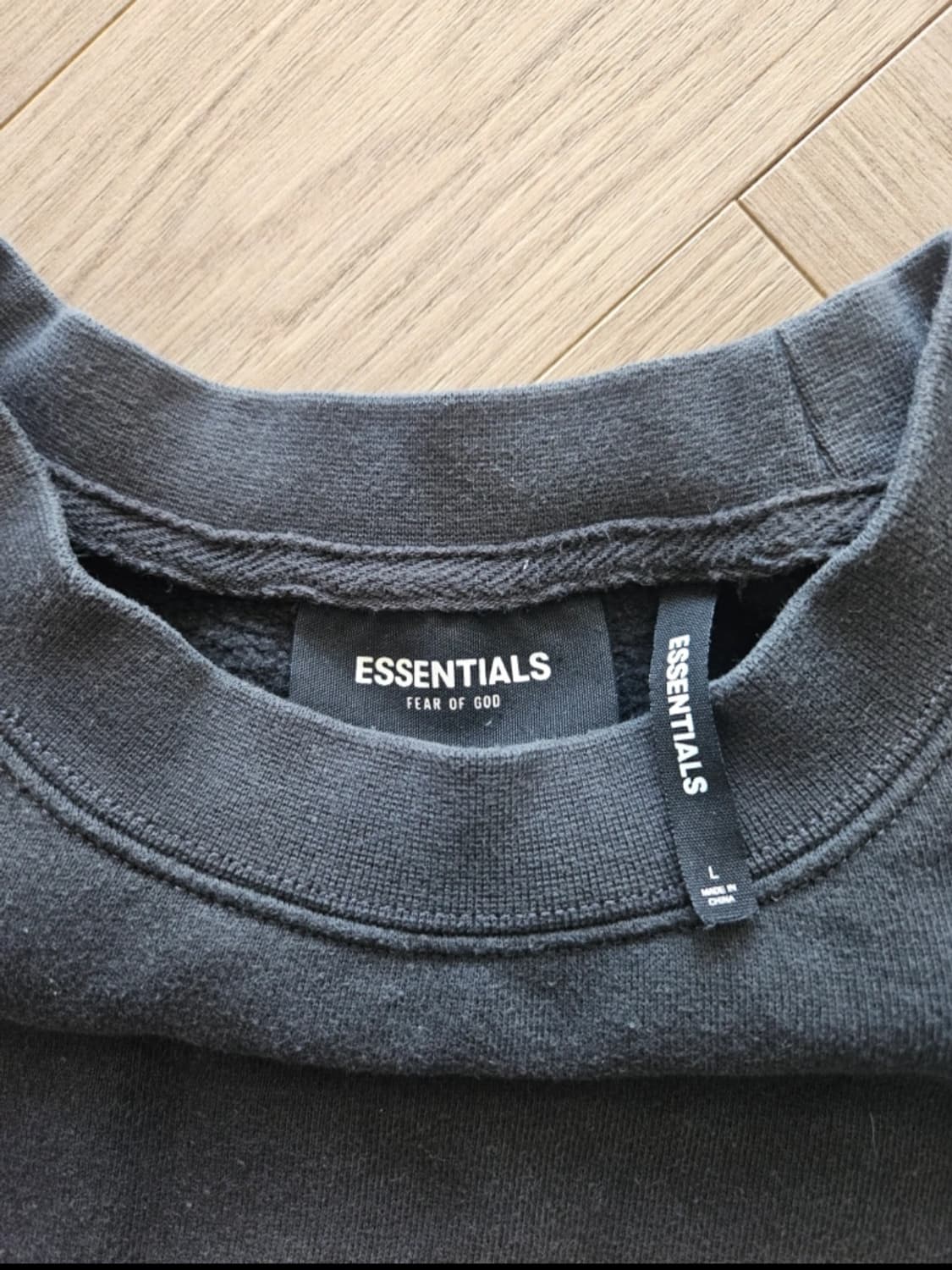 피오갓 에센셜 포토 맨투맨 블랙 L 상품이미지3