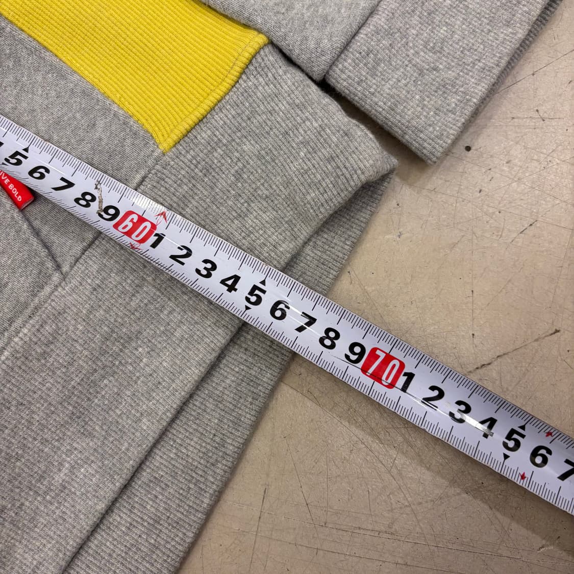 아카이브 볼드 배색 스펠아웃 후드티 상품이미지4