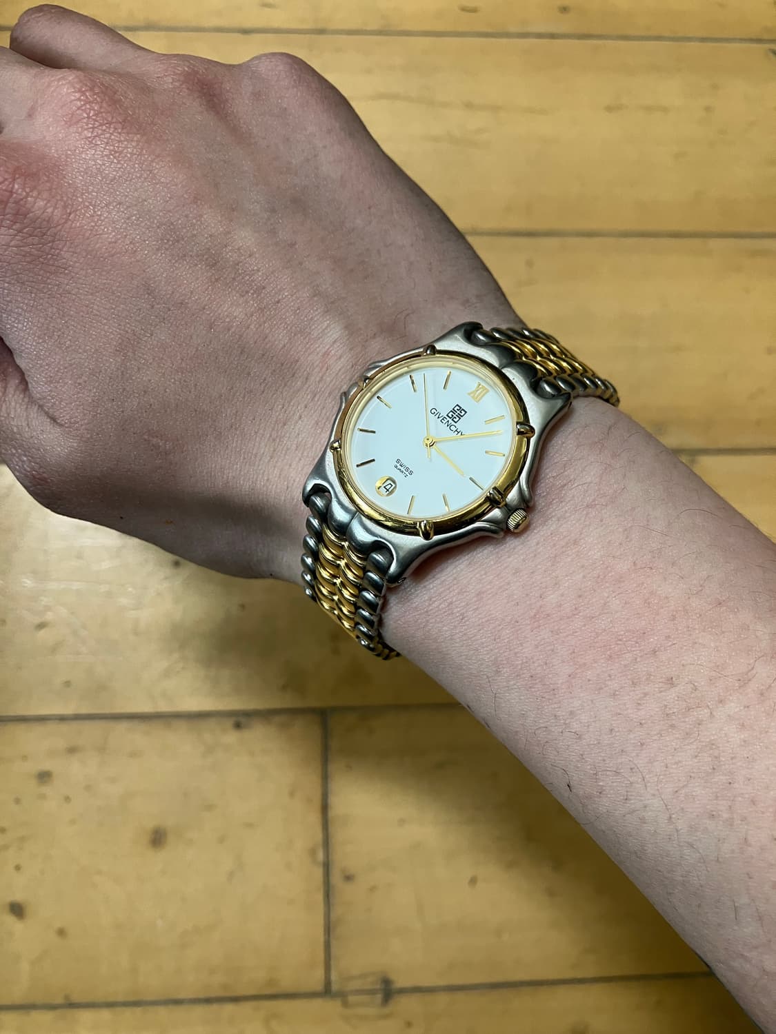 Givenchy 지방시 실버 골드 트라이벌 빈티지 쿼츠 시계 상품이미지3